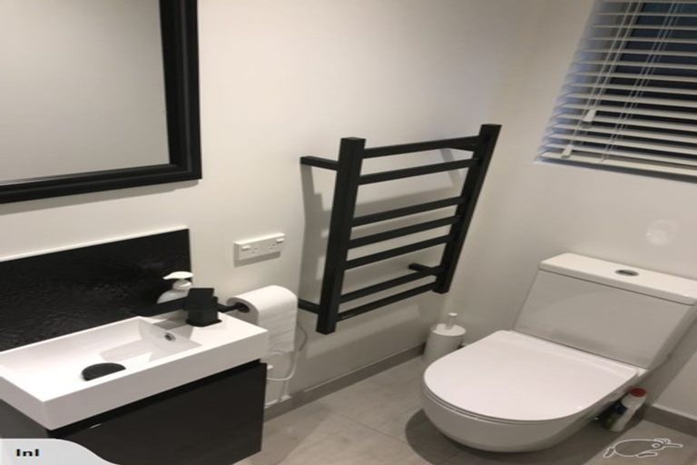 Photo of property in 47 Cheriton Road, Mellons Bay, Auckland, 2014