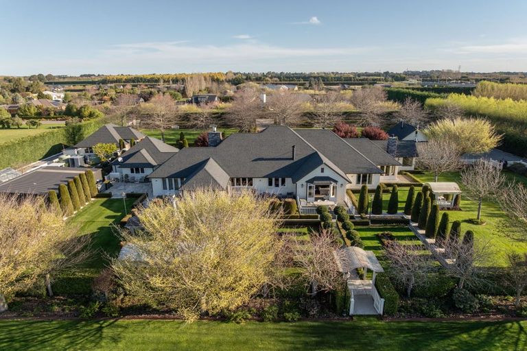 Photo of property in 117 Aberdeen Road, Prebbleton, 7604