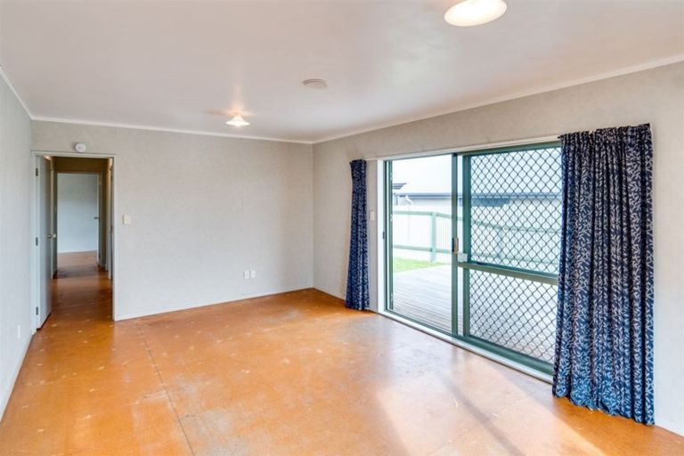 Photo of property in 7 Ted Harpur Place, Onekawa, Napier, 4110