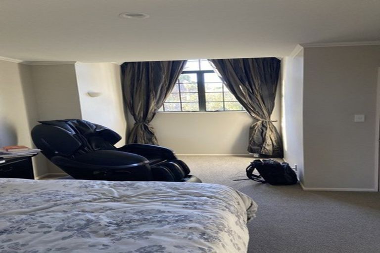 Photo of property in 11 Anaheim Boulevard, Shamrock Park, Auckland, 2016