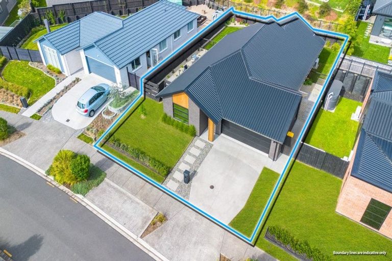 Photo of property in 16 Stanton House Road, Paerata, 2124