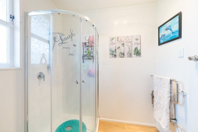 Photo of property in 28 Karamea Crescent, Kelvin Grove, Palmerston North, 4414