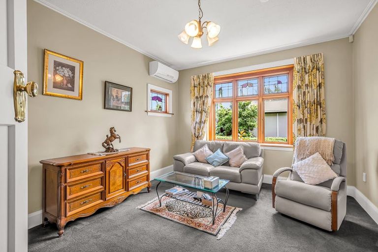 Photo of property in 130 Matsons Avenue, Papanui, Christchurch, 8053