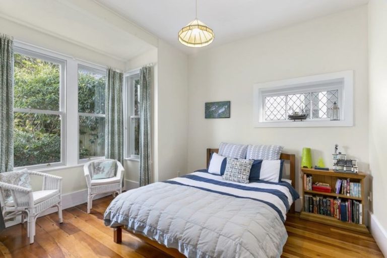 Photo of property in 31 Friend Street, Karori, Wellington, 6012