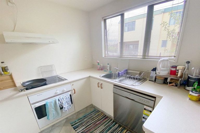 Photo of property in 5/2 Rex Street, Riccarton, Christchurch, 8041