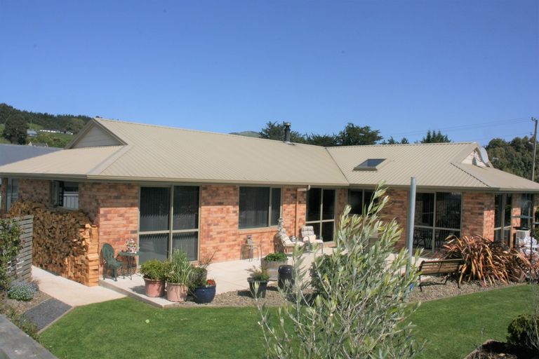 Photo of property in 26 Wingatui Road, Mosgiel, 9024