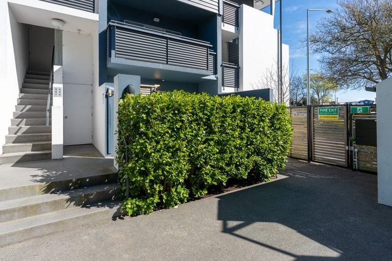Photo of property in Amuri Park Apartments, 4/280 Bealey Avenue, Christchurch Central, Christchurch, 8013