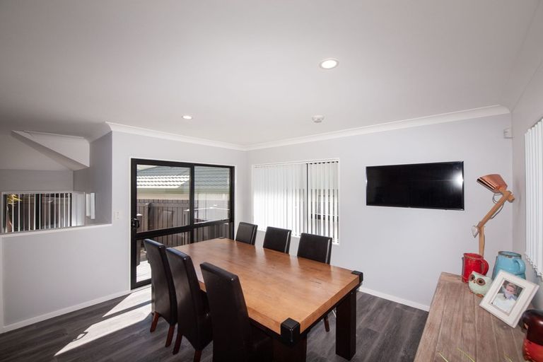 Photo of property in 74 Abilene Crescent, Churton Park, Wellington, 6037