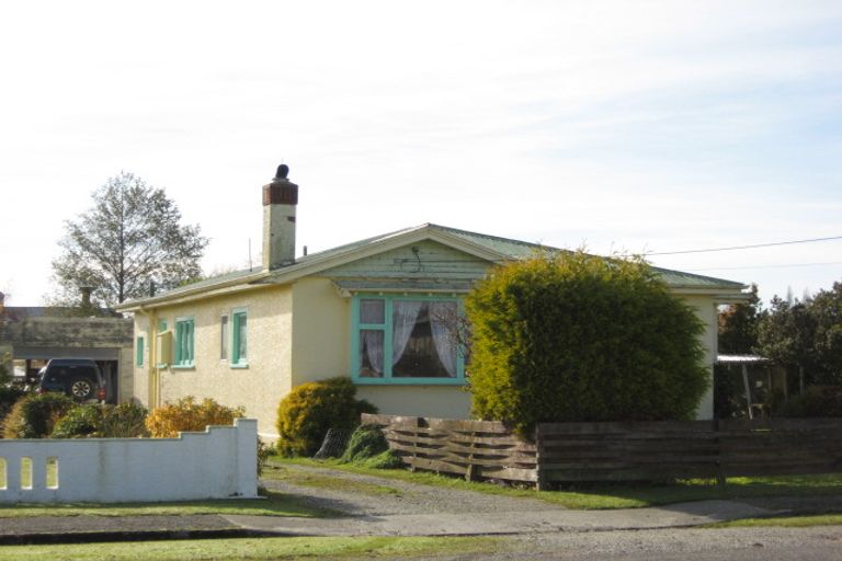 Photo of property in 28 Burns Street, Mataura, 9712