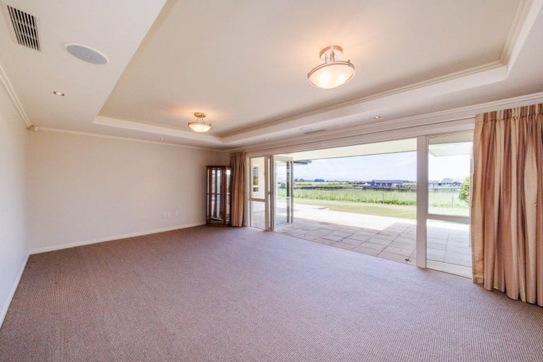 Photo of property in 5 Te Arakura Road, Newbury, Feilding, 4775