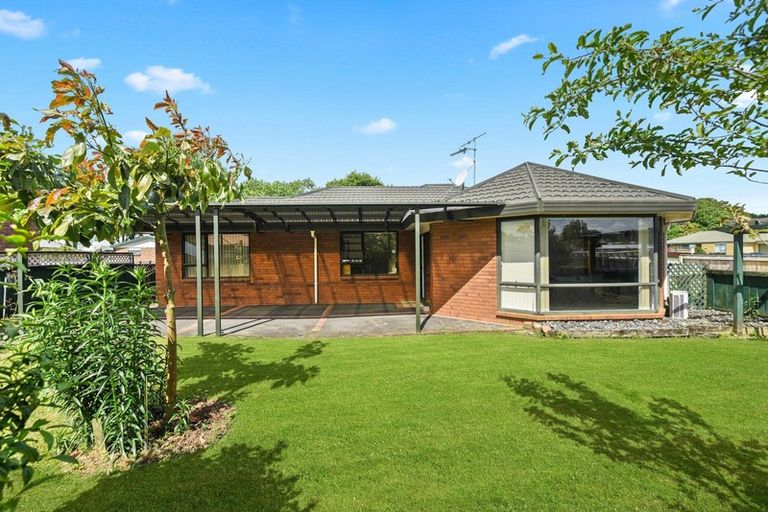 Photo of property in 3 Shannon Place, Nawton, Hamilton, 3200