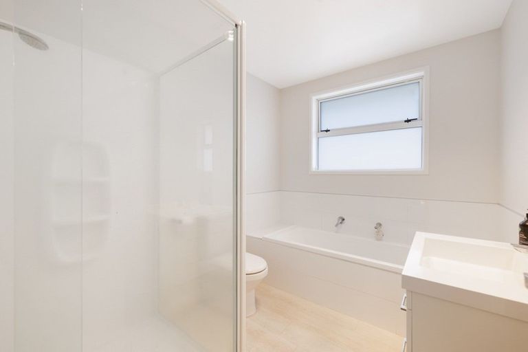 Photo of property in 79 Te Kio Crescent, Papamoa Beach, Papamoa, 3118