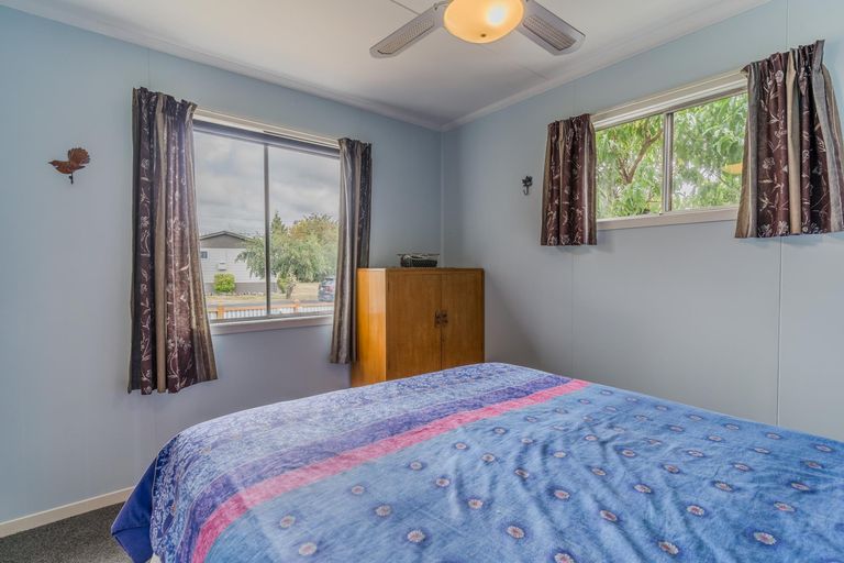 Photo of property in 15 Falstone Crescent, Twizel, 7901