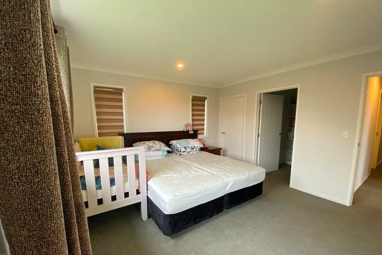 Photo of property in 21 Winfield Drive, Wigram, Christchurch, 8042