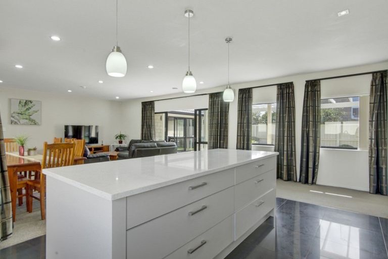 Photo of property in 48 Te Huia Drive, Flagstaff, Hamilton, 3210