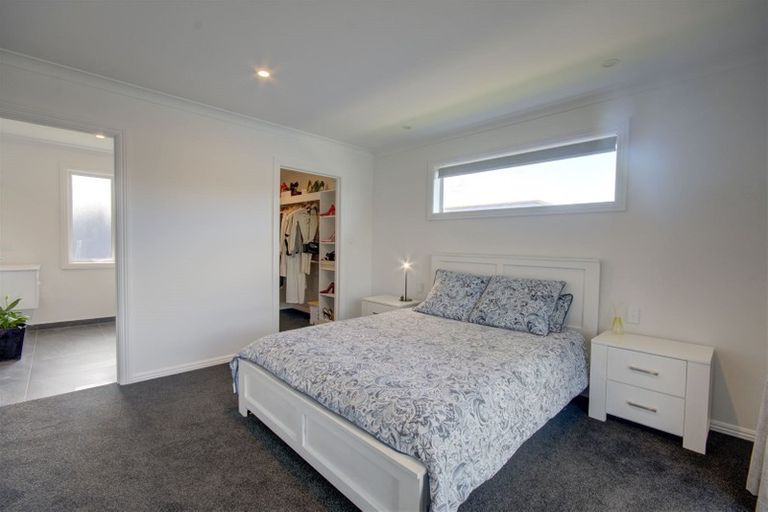 Photo of property in 42 Koura Drive, Rangiora, 7400