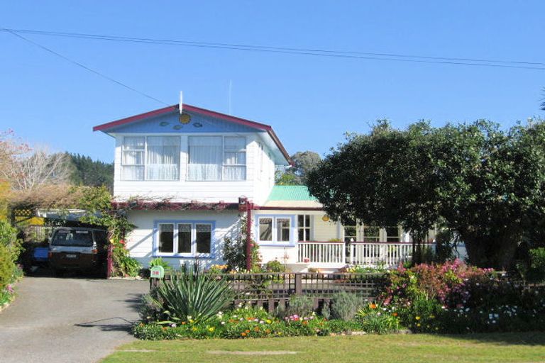 Photo of property in 28 Riverview Road, Cooks Beach, Whitianga, 3591