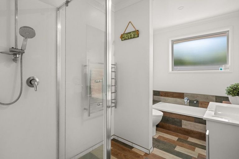 Photo of property in 288 Ballintoy Park Drive, Welcome Bay, Tauranga, 3175