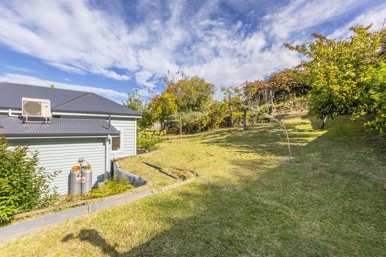 Photo of property in 43 Havelock Road, Hospital Hill, Napier, 4110