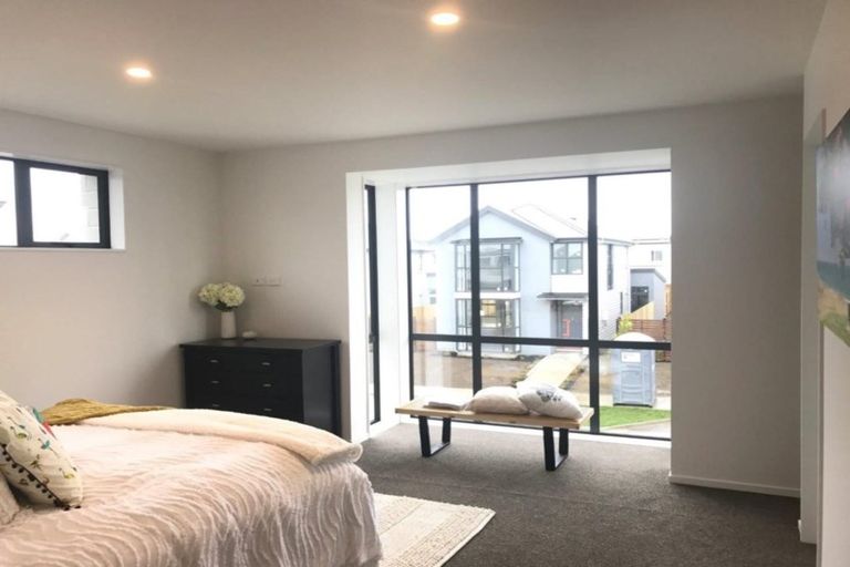 Photo of property in 14 Hakaro Way, Takanini, 2112