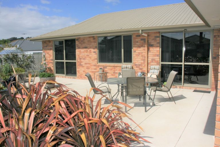 Photo of property in 26 Wingatui Road, Mosgiel, 9024