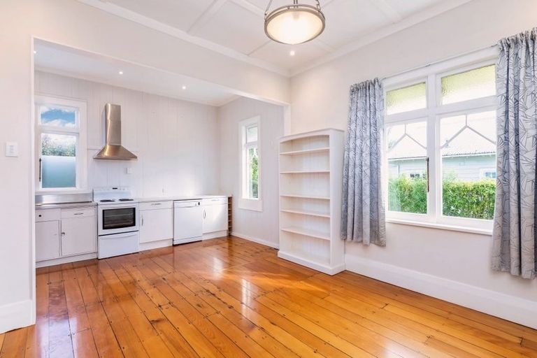 Photo of property in 14 Jesmond Terrace, Mount Albert, Auckland, 1025