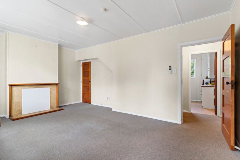 Photo of property in 2/2a Domain Street, Devonport, Auckland, 0624