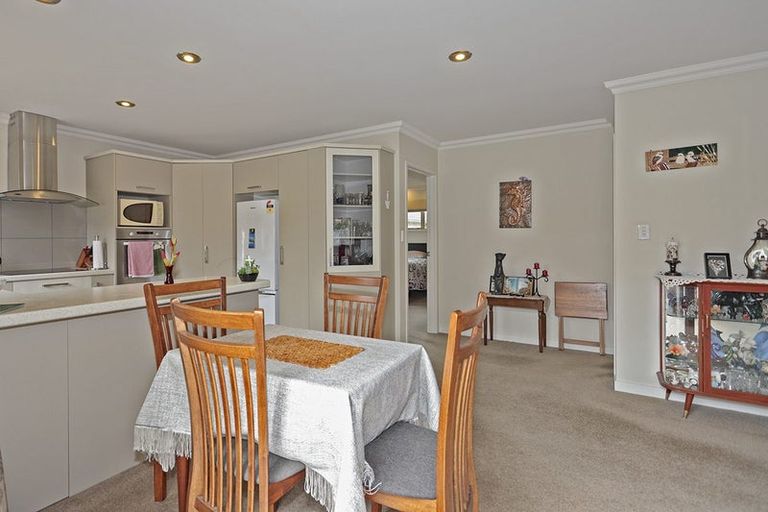 Photo of property in 9c Emmett Street, Greerton, Tauranga, 3112