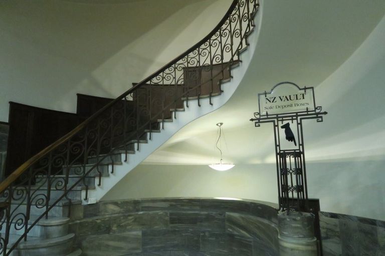 Photo of property in Guardian Apartments, 406/105 Queen Street, Auckland Central, Auckland, 1010