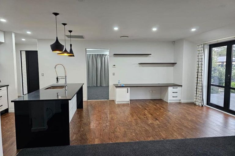 Photo of property in 4 Schofield Lane, Hornby, Christchurch, 8025