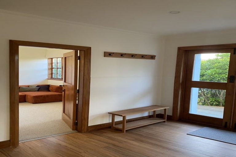 Photo of property in 33 Manchester Street, Melrose, Wellington, 6023