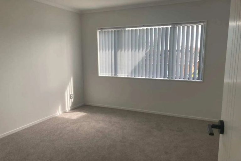 Photo of property in 39a Sunnyside Crescent, Papatoetoe, Auckland, 2025