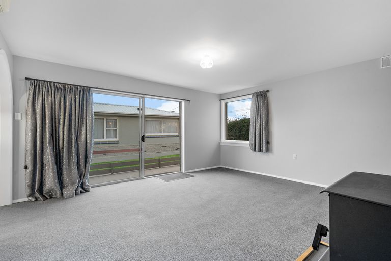 Photo of property in 24 Tyne Street, Mosgiel, 9024