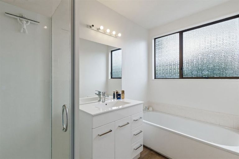 Photo of property in 2/66 Lakewood Drive, Burwood, Christchurch, 8083