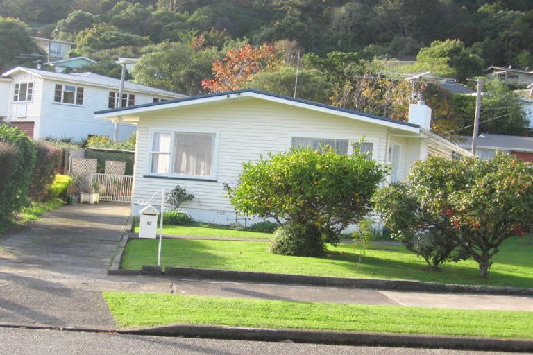 Photo of property in 17 Parnell Street, Fairfield, Lower Hutt, 5011