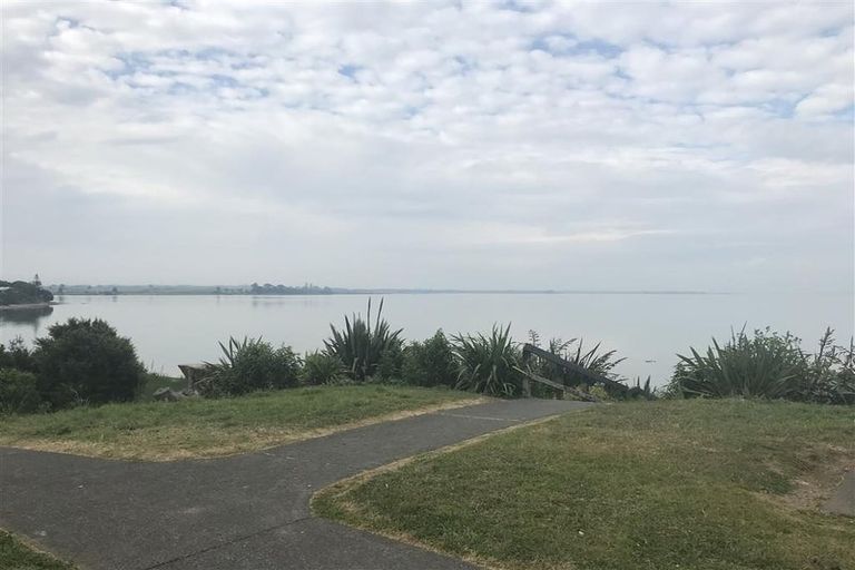 Photo of property in 117 Palmers Road, Clendon Park, Auckland, 2103