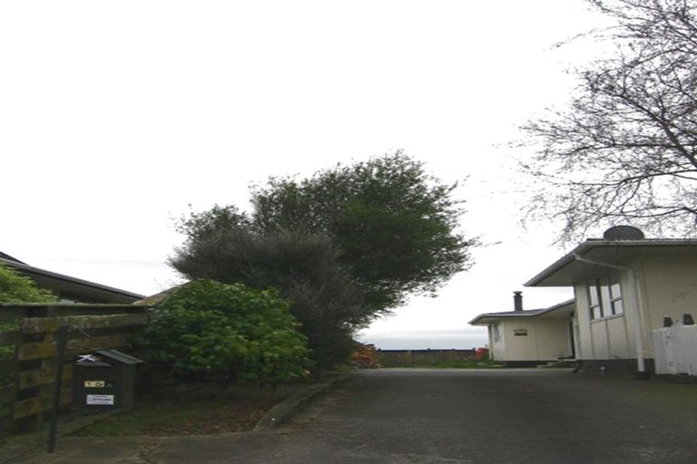 Photo of property in 15a Meadowbrook Drive, Cloverlea, Palmerston North, 4412