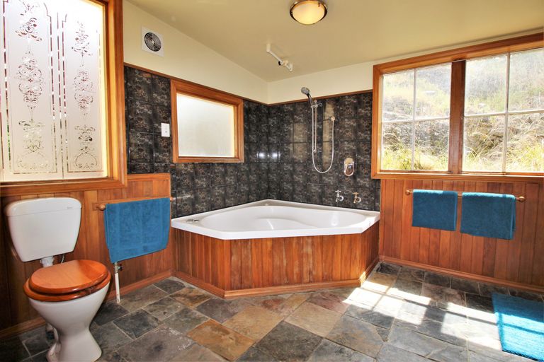 Photo of property in 30 Kerry Street, Alexandra, 9320