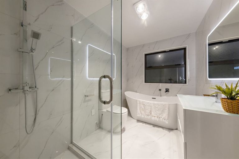 Photo of property in 73 Rashni Road, Flat Bush, Auckland, 2019