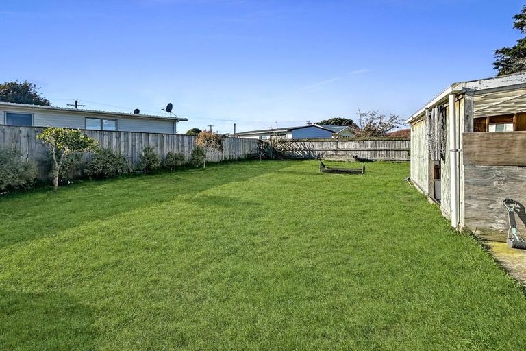 Photo of property in 25 Old Coach Road South, Otaki Beach, Otaki, 5512