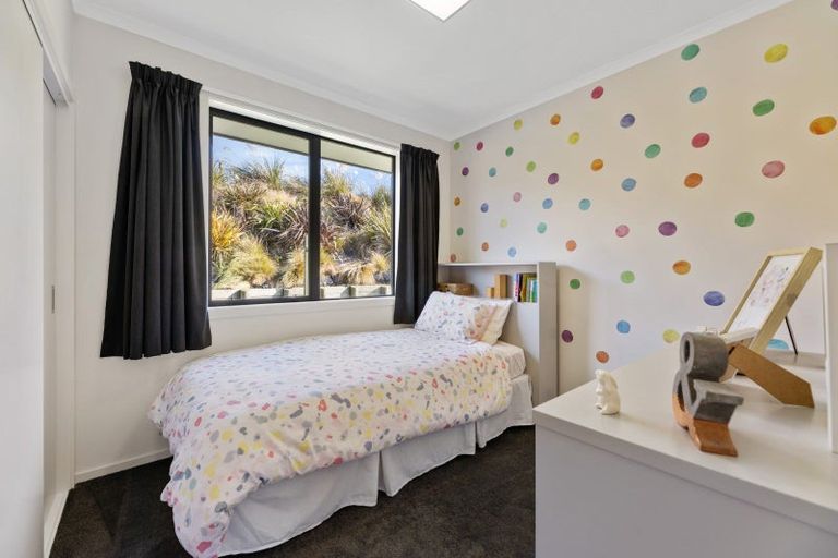 Photo of property in 18 Kens Lane, Sawyers Bay, Port Chalmers, 9023