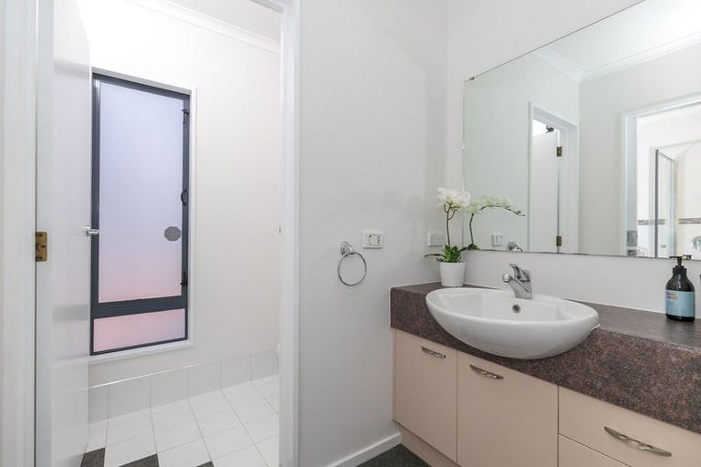 Photo of property in 34 Berkley Avenue, Hillcrest, Hamilton, 3216