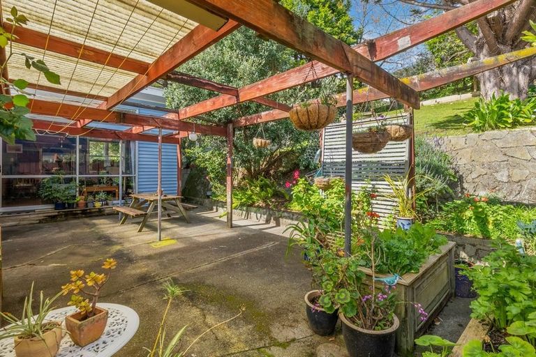 Photo of property in 22 Tarawa Street, Paekakariki, 5034