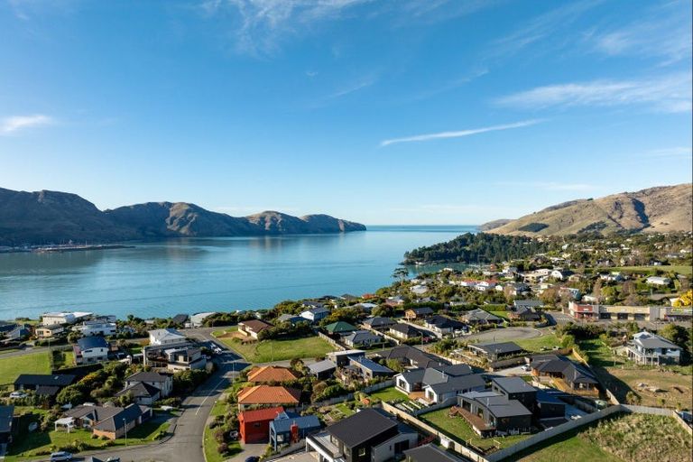 Photo of property in 22 Muriwai Drive, Diamond Harbour, 8971