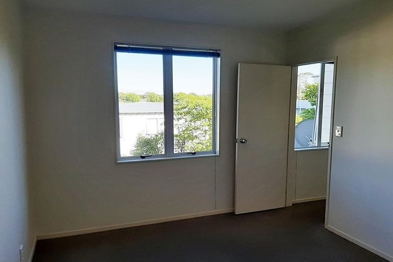 Photo of property in 50 Albionvale Road, Glen Eden, Auckland, 0602