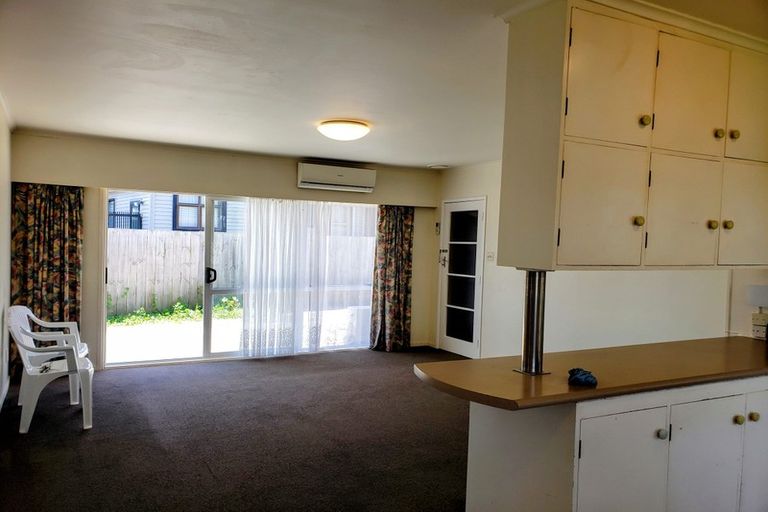 Photo of property in 13b Kenderdine Road, Papatoetoe, Auckland, 2025