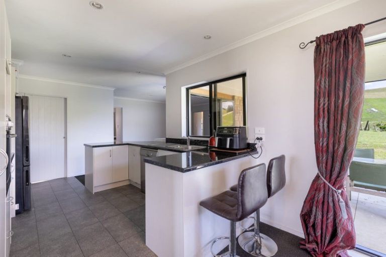 Photo of property in 182 Ballintoy Park Drive, Welcome Bay, Tauranga, 3175