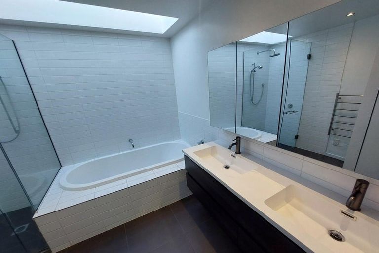 Photo of property in 41 Moreland Avenue, Papanui, Christchurch, 8053