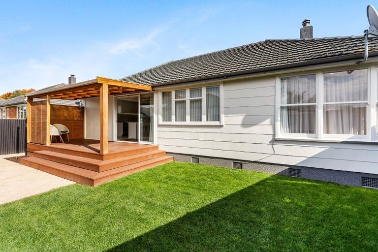 Photo of property in 716 Grove Road, Mayfair, Hastings, 4122