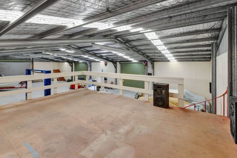 Photo of property in 290 Waihi Road, Hawera, 4673